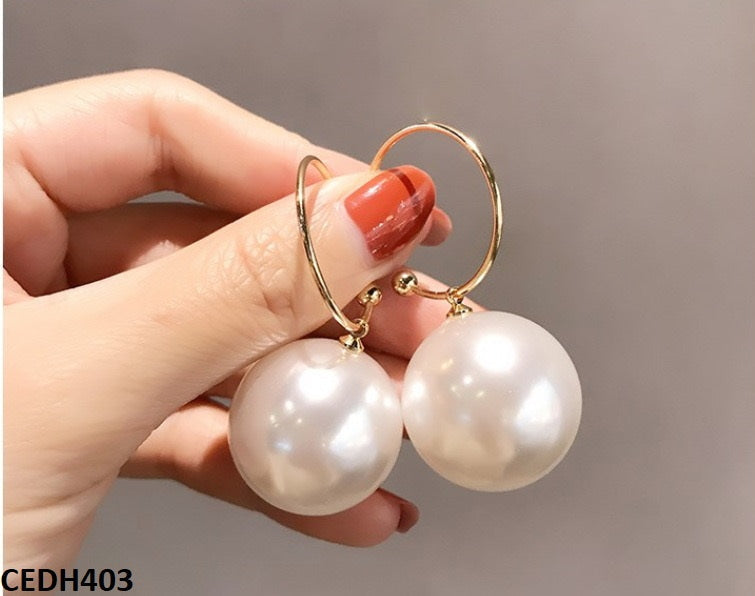 CEDH403 YHC Pearl Drop Earrings Pair