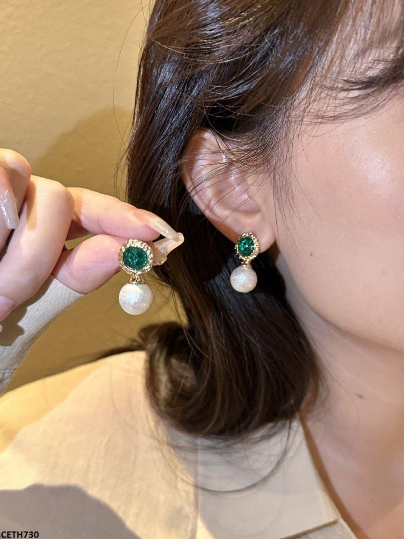 CETH730 YHC Round Pearl Tops Pair