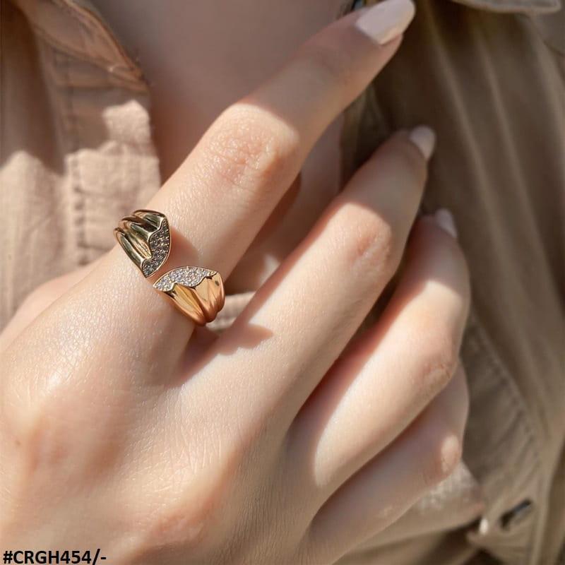 CRGH454 QWN Butterfly Adjustable Ring