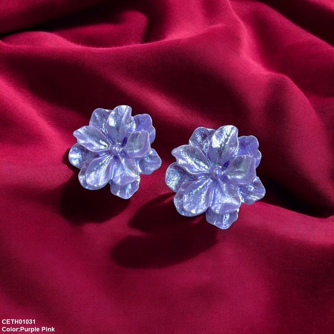 CETH01031 YQG Flower Stud Tops Pair - CETH