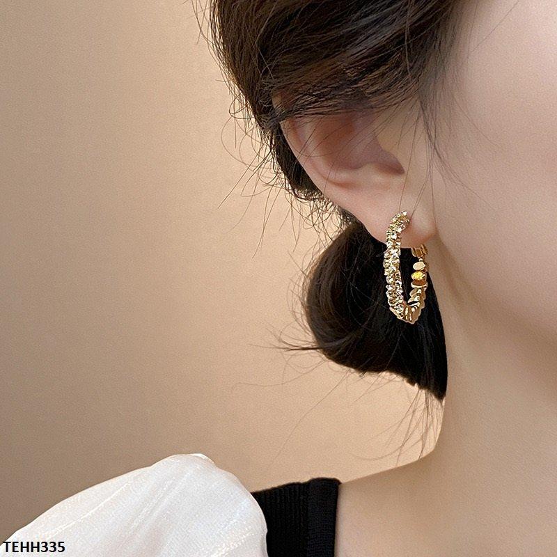 TEHH335 SIQ C-Check Ear Hoops Pair