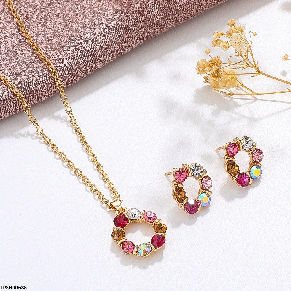 TPSH00638 QWN Circle Layered Round Pendent Set - TPSH
