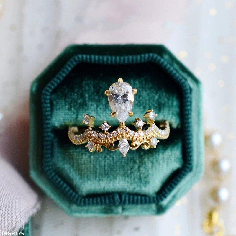 TRGH125 BJF Crown/Tear Stone Ring Adjustable