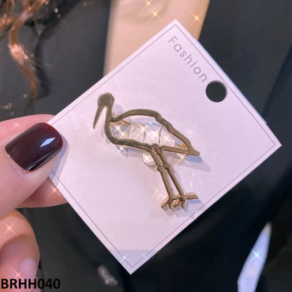 BRHH040 YMO Egret Broach