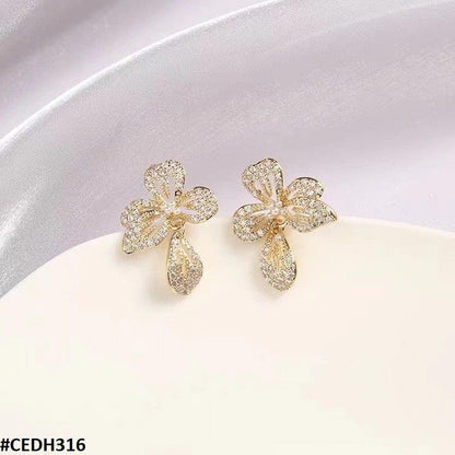 CEDH316 ZHL Flower Teardrop Earrings Pair