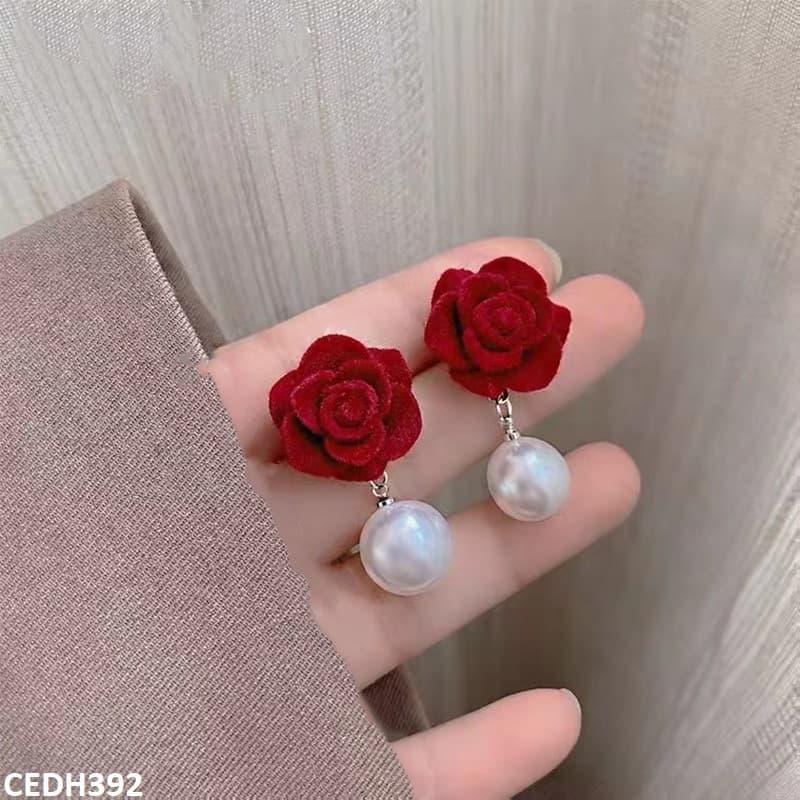 CEDH392 ZHL Flower/Pearl Drop Earrings Pair