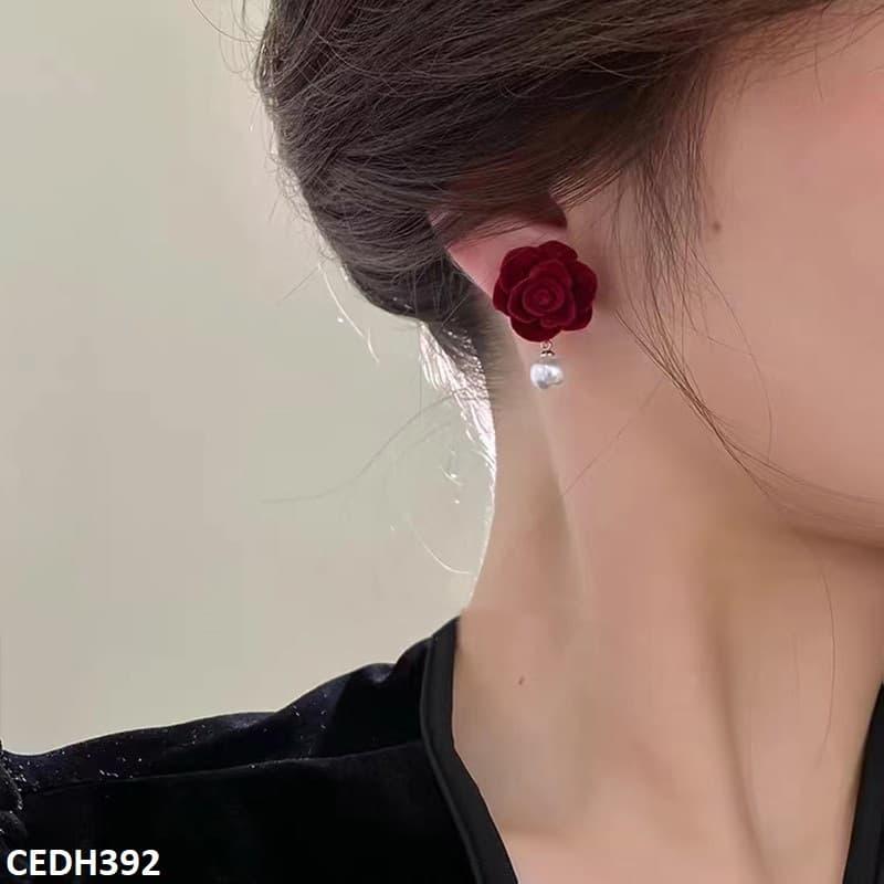 CEDH392 ZHL Flower/Pearl Drop Earrings Pair