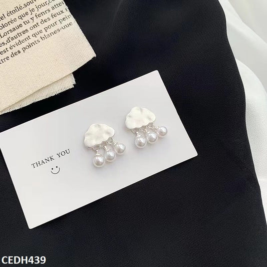 CEDH439 BTO Cloud Pearl Drop Earrings Pair