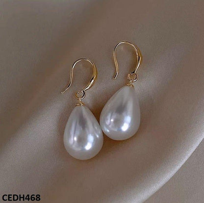 CEDH468 YYZ Pearl Drop Earrings Pair