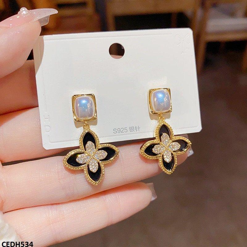 CEDH534 SIQ Flower Drop Earrings