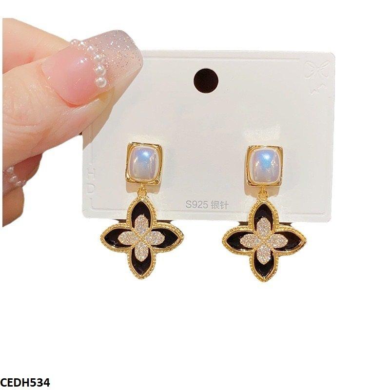 CEDH534 SIQ Flower Drop Earrings