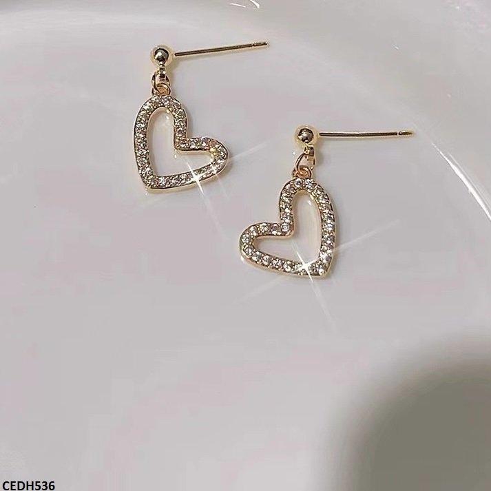 CEDH536 BTO Heart Drop Earrings