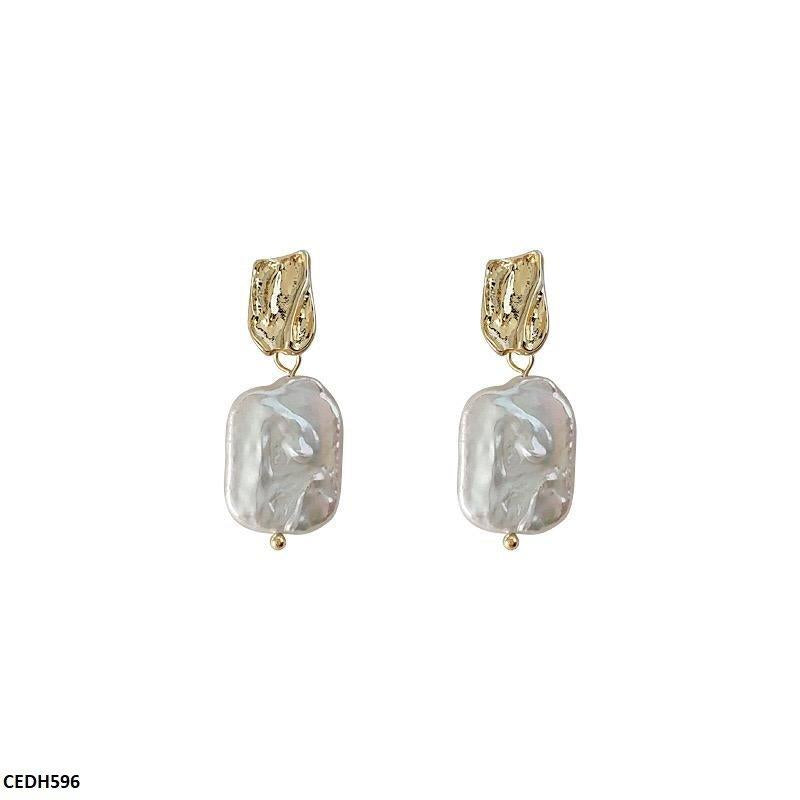 CEDH596-YYE CEDH596 YYE Pearl Drop Earrings