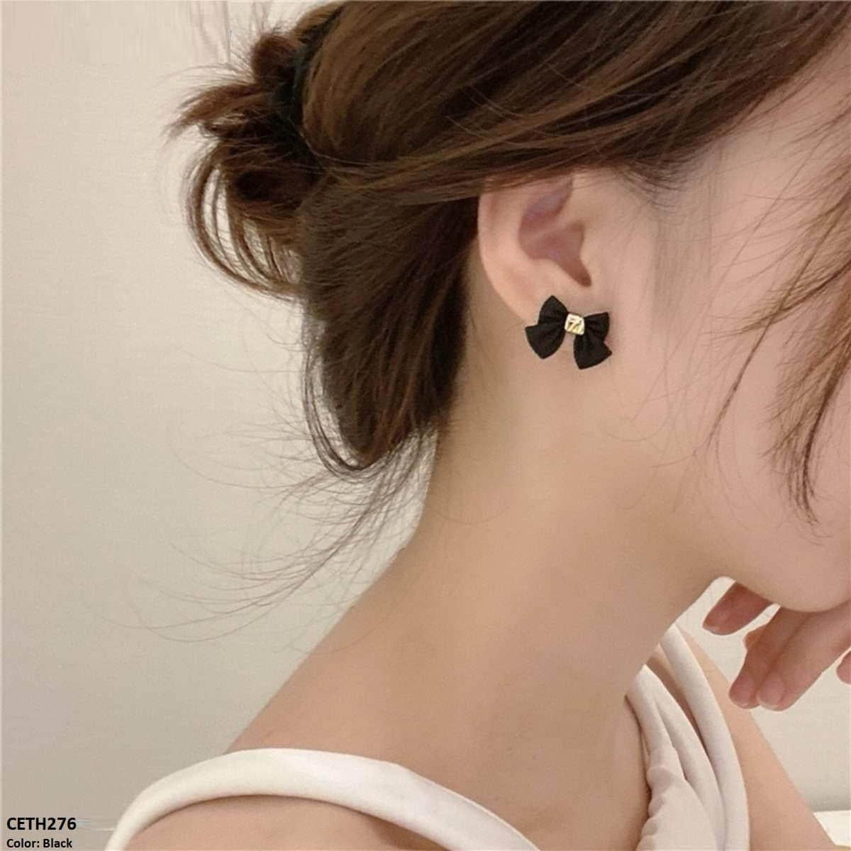 CETH276 YQG Bow Stud Tops Pair