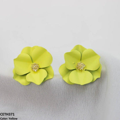 CETH371 LSH Painted Flower Stud Tops Pair