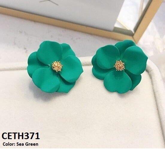 CETH371 LSH Painted Flower Stud Tops Pair