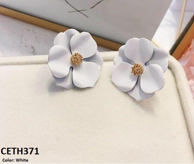 CETH371 LSH Painted Flower Stud Tops Pair