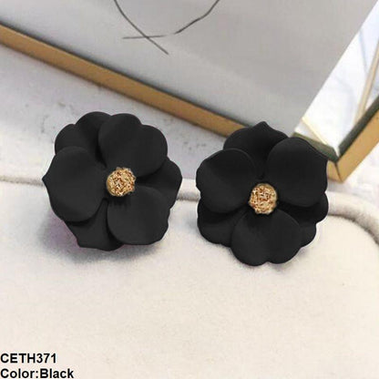 CETH371 LSH Painted Flower Stud Tops Pair