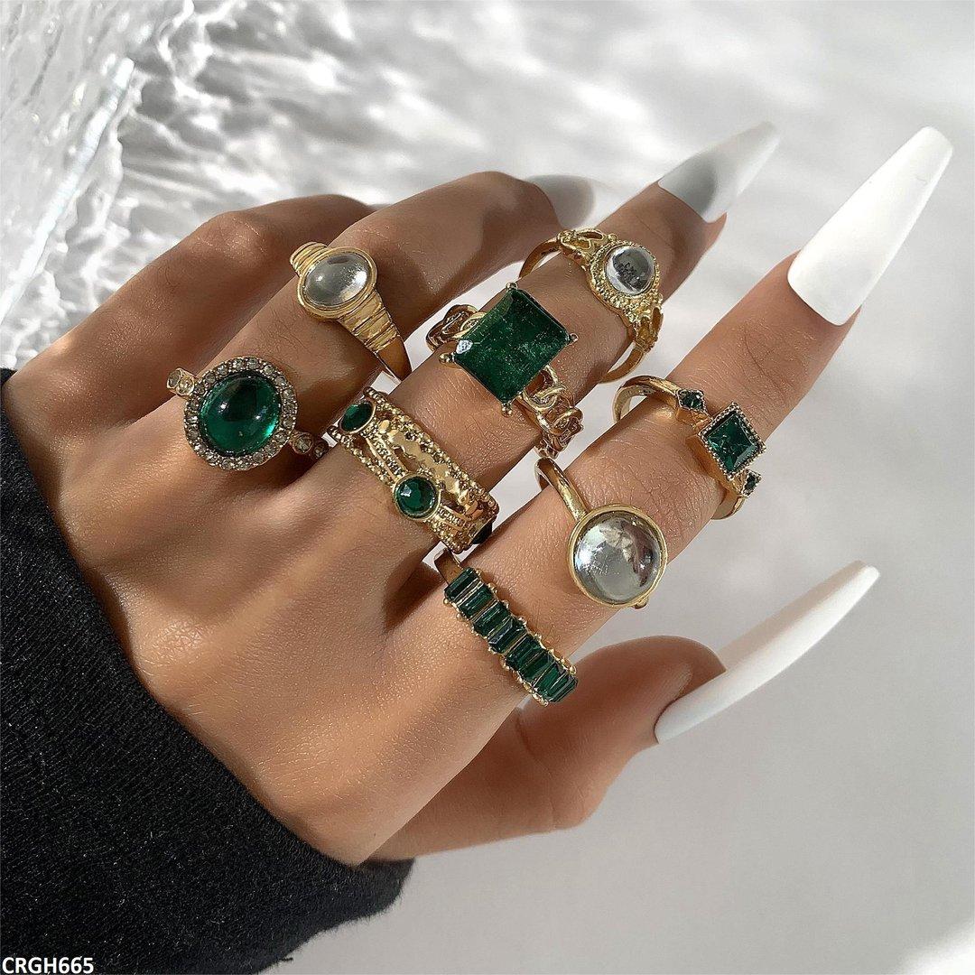 CRGH665 YYE Antique 8 Midi Rings