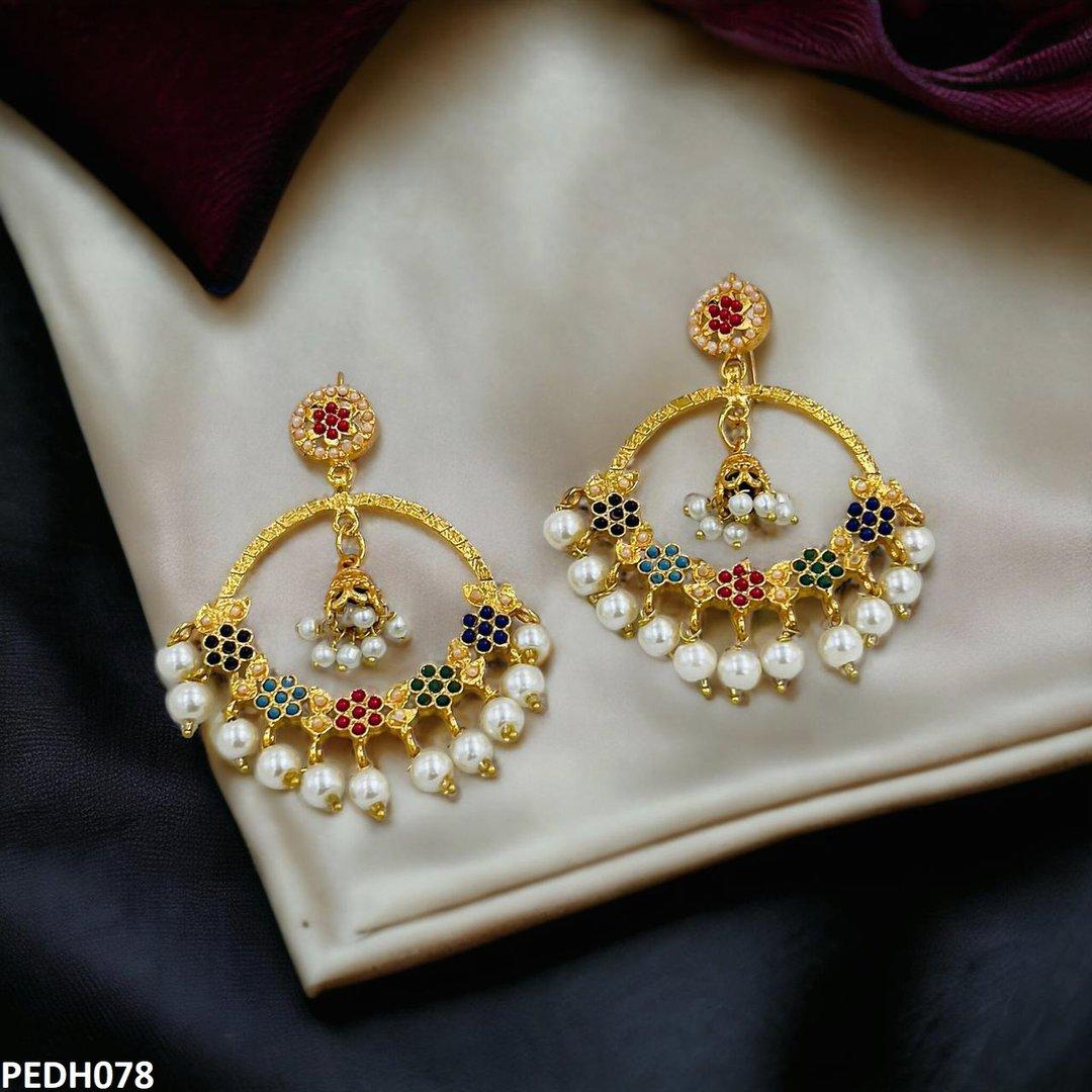 PEDH078 FRN Multi Flower/Pearl Drop Earring Pair