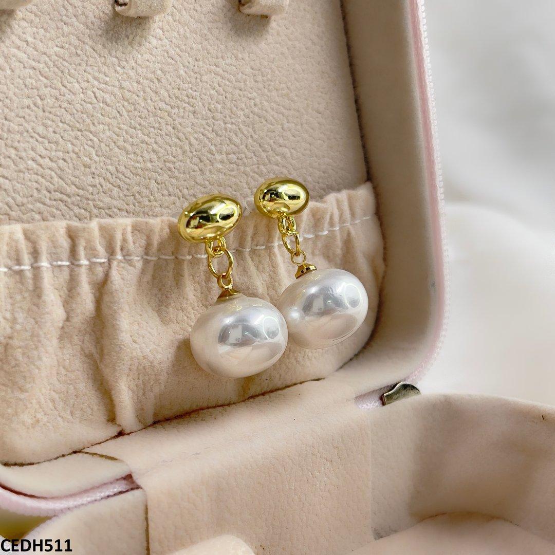 CEDH511 RHJ Oval/Pearl Drop Earrings Pair