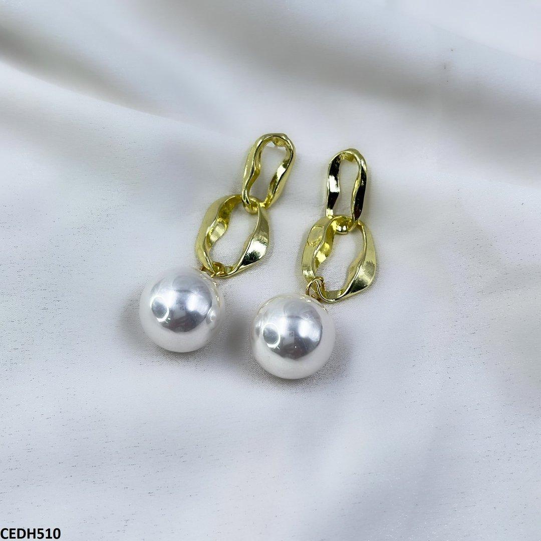 CEDH510 RHJ Chain Pearl Drop Earrings Pair