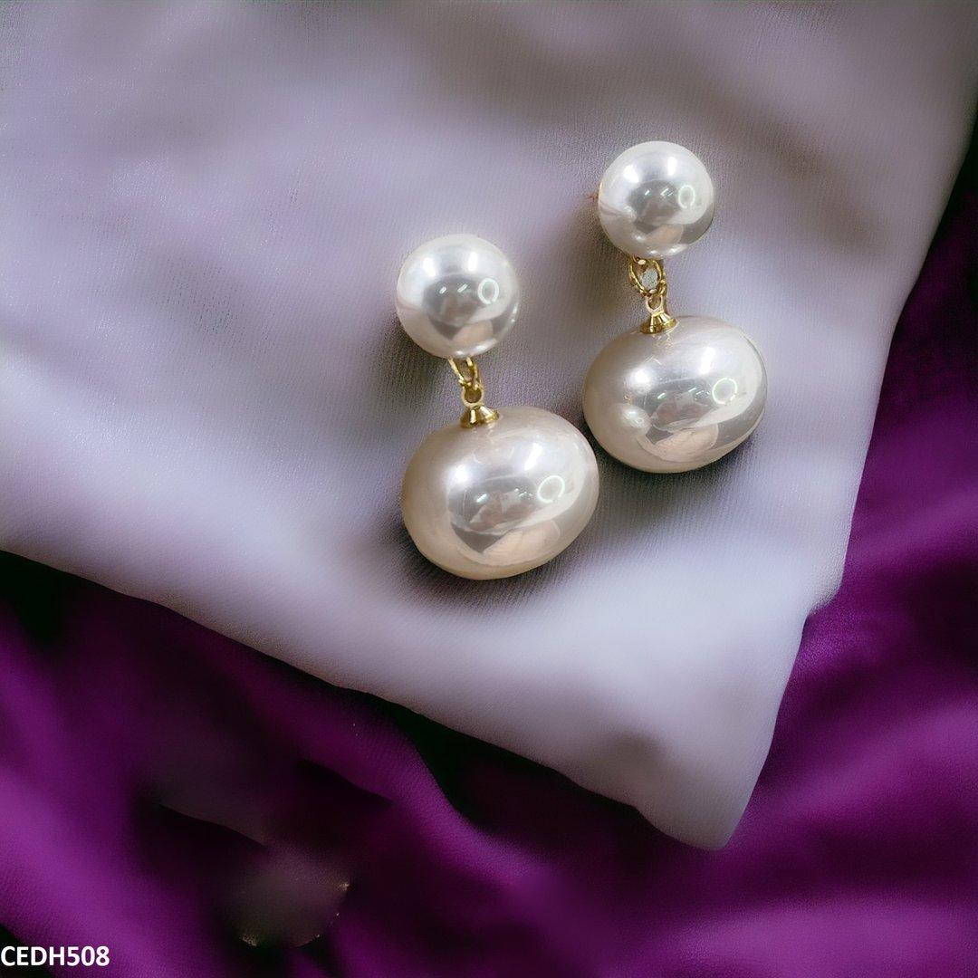 CEDH508 RHJ Round Pearl Drop Earrings Pair