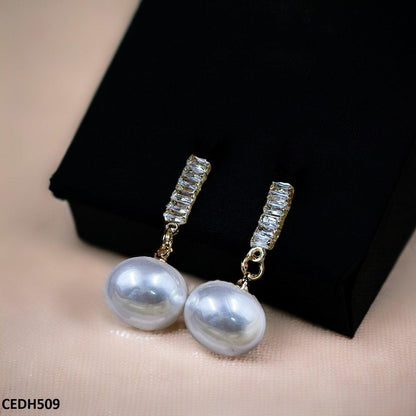 CEDH509 RHJ Baguette Layer Pearl Drop Earrings Pair