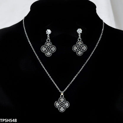 TPSH548 GCQ Clover Pendent Set