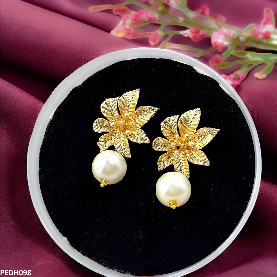 PEDH098 SDQ Flower Pearl Drop Earrings