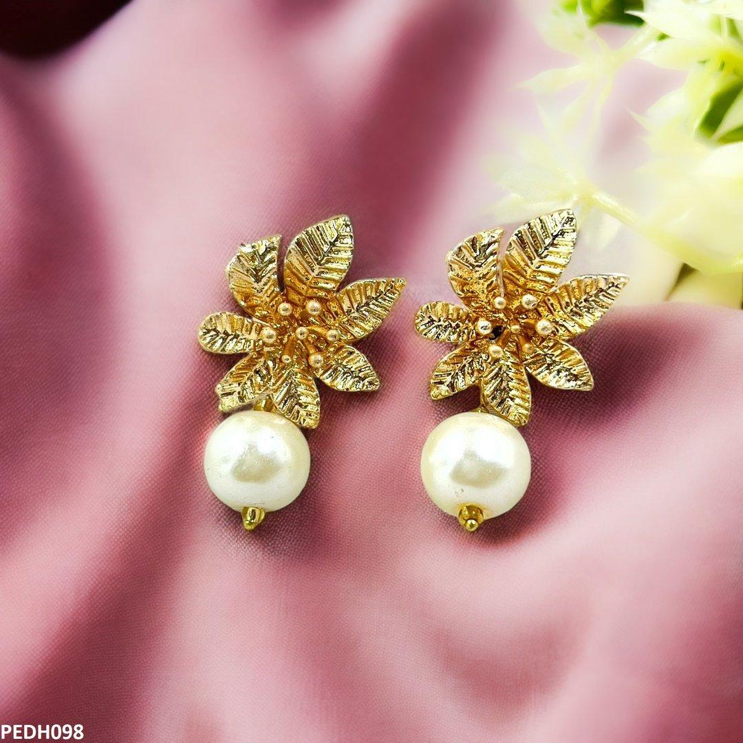 PEDH098 SDQ Flower Pearl Drop Earrings