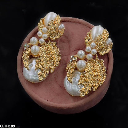 CETH189 ZLX Pearl Studs