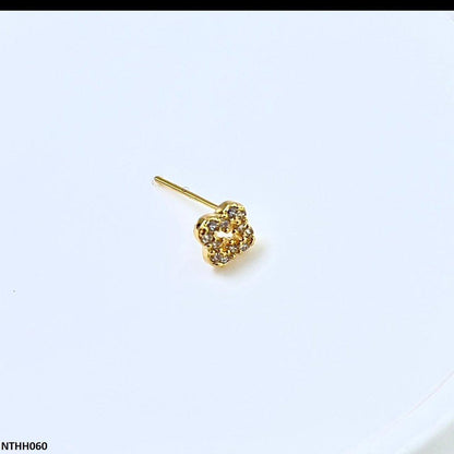 NTHH060 XYL Flower Nose Pin