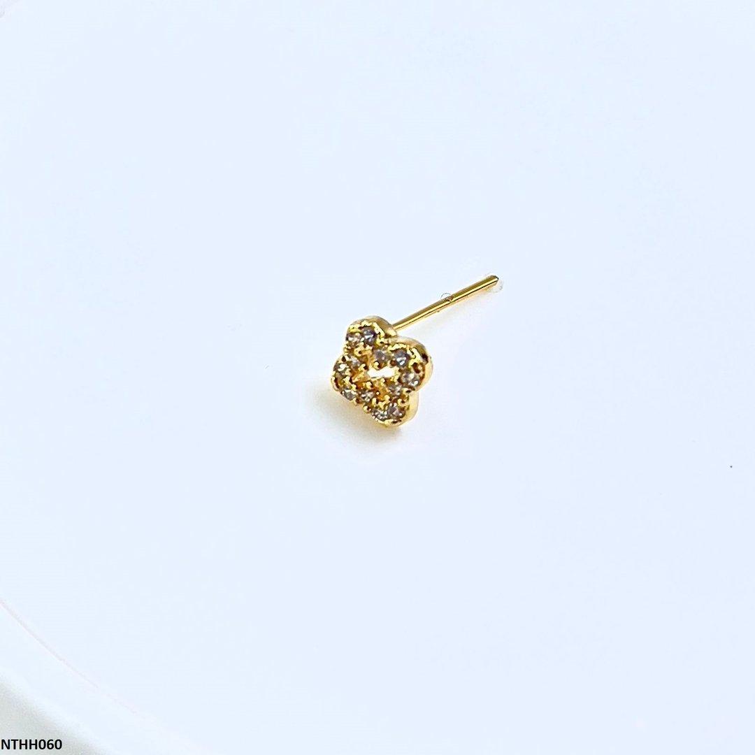 NTHH060 XYL Flower Nose Pin