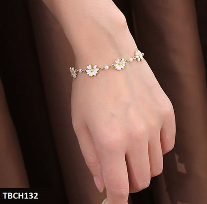 TBCH132 LSH Pearl Flower Hand Bracelet