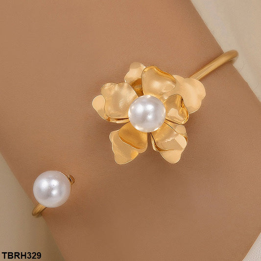 TBRH329 YYE Flower Pearl Bracelet