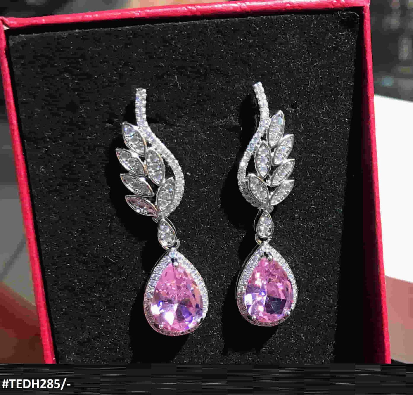 TEDH285 GWH Leaf Teardrop Earring