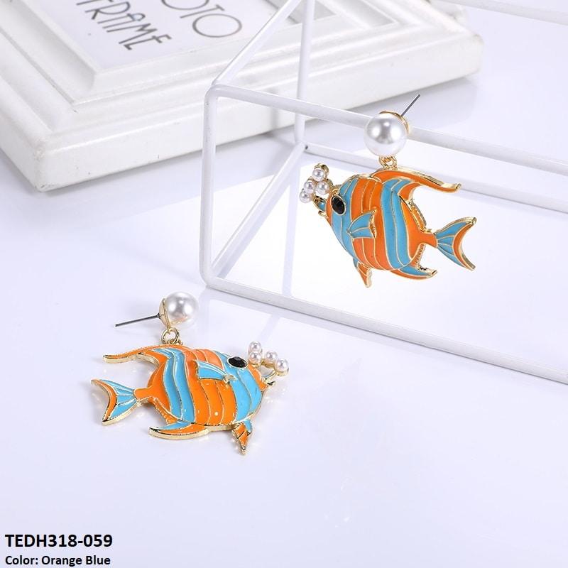 TEDH318 KSU Painted Fish Drop Earrings Pair