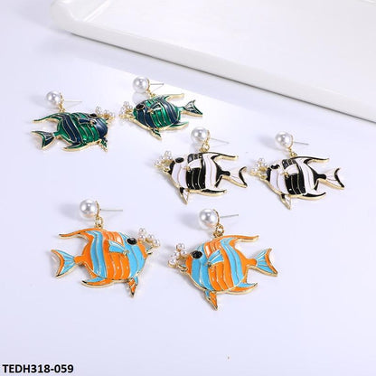 TEDH318 KSU Painted Fish Drop Earrings Pair