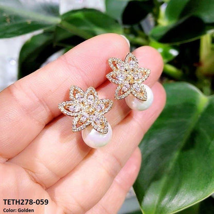 TETH278 DNG Pearl Earring Studs