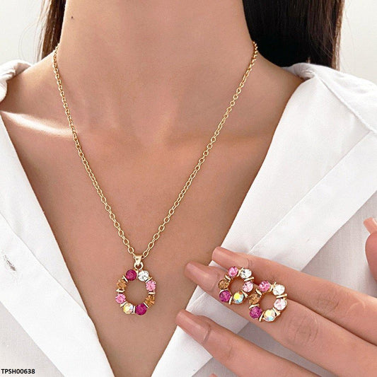 TPSH00638 QWN  Circle Layered Round Pendent Set - TPSH
