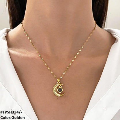 TPSH334 QWN Moon Pendant