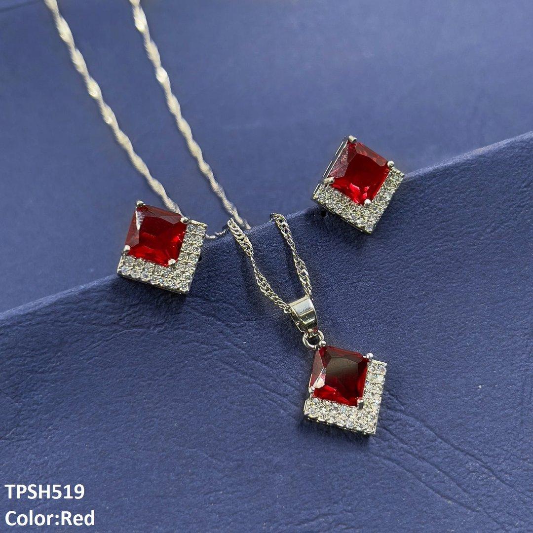 TPSH519 SHJ Square Pendent Set