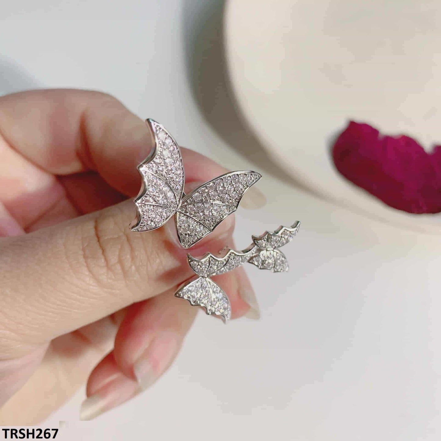 TRSH267 DNG Butterfly Ring Adjustable