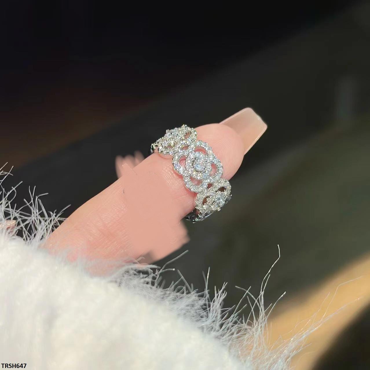 TRSH647 JJS Flower Ring Adjustable